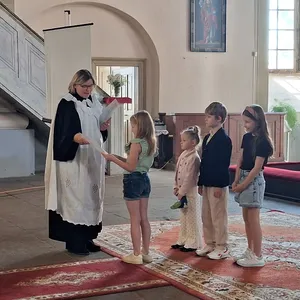 Záver školského roka s výstavou a prednáškou