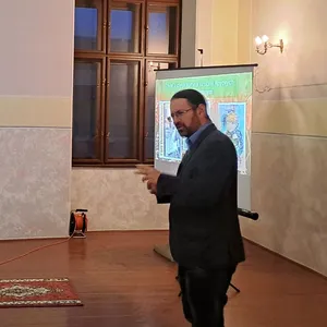 Prednáška o sestrách Royových
